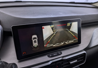 Подержанный автомобиль Geely Coolray 2023 года (27 фото)