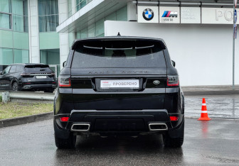 Подержанный автомобиль Land Rover Range Rover Sport 2018 года (6 фото)