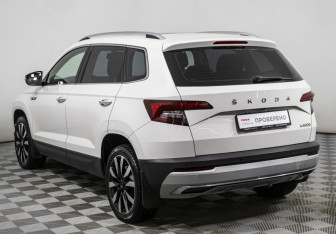 Подержанный автомобиль Skoda Karoq 2021 года (7 фото)