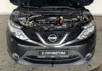 Подержанный автомобиль Nissan Qashqai 2014 года (15 фото)