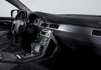 Подержанный автомобиль Volvo XC70 2008 года (9 фото)