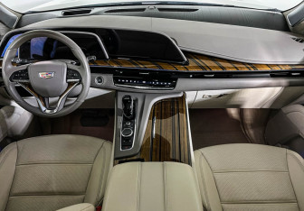 Подержанный автомобиль Cadillac Escalade Suv 2021 года (12 фото)
