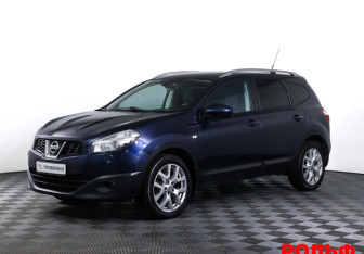 Подержанный автомобиль Nissan Qashqai+2 2010 года (1 фото)