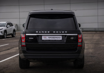 Подержанный автомобиль Land Rover Range Rover 2013 года (8 фото)