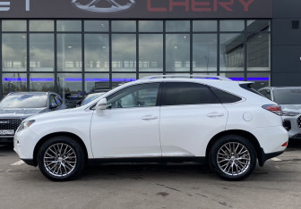 Подержанный автомобиль Lexus RX 2012 года (4 фото)