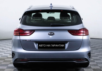 Подержанный автомобиль Kia Ceed Wagon 2019 года (4 фото)