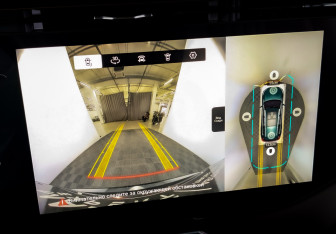 Подержанный автомобиль Exeed VX 2024 года (30 фото)