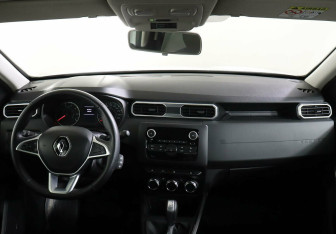 Подержанный автомобиль Renault Duster 2022 года (7 фото)