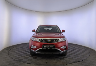 Подержанный автомобиль Geely Atlas 2019 года (2 фото)