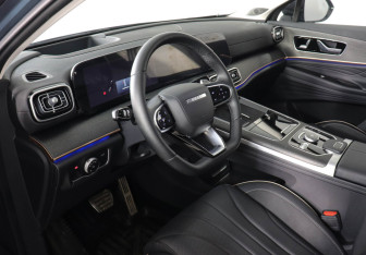 Подержанный автомобиль Jaecoo J8 2024 года (9 фото)