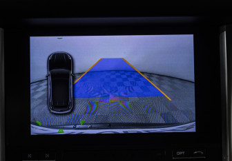 Подержанный автомобиль Porsche Macan 2018 года (13 фото)