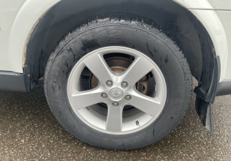 Подержанный автомобиль SsangYong Kyron 2012 года (12 фото)