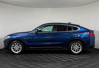 Подержанный автомобиль BMW X4 2019 года (5 фото)