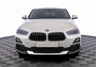 Подержанный автомобиль BMW X2 2019 года (2 фото)