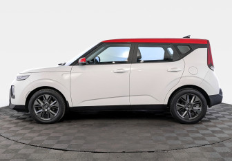 Подержанный автомобиль Kia Soul 2021 года (8 фото)