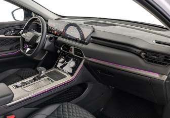 Подержанный автомобиль Exeed TXL 2023 года (13 фото)