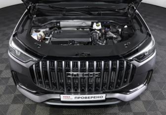 Подержанный автомобиль Jaecoo J8 2024 года (9 фото)