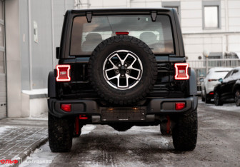 Новый Jeep Wrangler 2025 (4 фото)