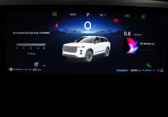 Подержанный автомобиль Jaecoo J7 2024 года (16 фото)