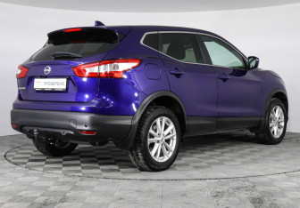 Подержанный автомобиль Nissan Qashqai 2018 года (5 фото)