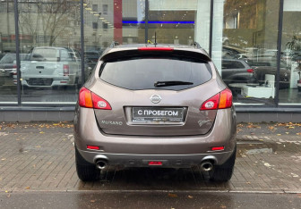 Подержанный автомобиль Nissan Murano Suv 2012 года (7 фото)