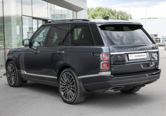 Подержанный автомобиль Land Rover Range Rover 2020 года (7 фото)