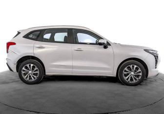 Подержанный автомобиль Haval Jolion 2023 года (4 фото)