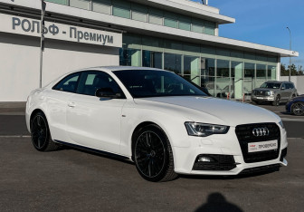 Подержанный автомобиль Audi A5 Coupe 2016 года (3 фото)