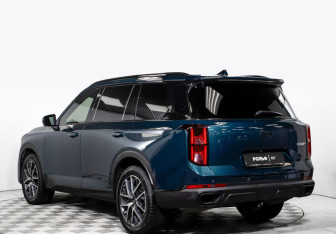 Подержанный автомобиль GAC GS8 2023 года (7 фото)