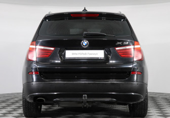 Подержанный автомобиль BMW X3 2011 года (4 фото)