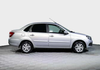 Подержанный автомобиль LADA (ВАЗ) Granta Sedan 2021 года (4 фото)