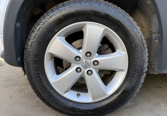 Подержанный автомобиль Suzuki Grand Vitara 2010 года (9 фото)