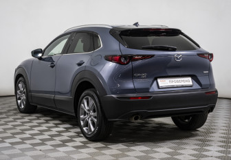 Подержанный автомобиль Mazda CX-30 2021 года (7 фото)