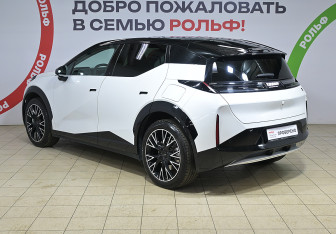 Подержанный автомобиль Zeekr X 2023 года (6 фото)