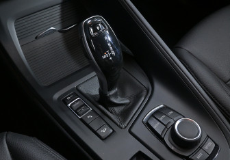 Подержанный автомобиль BMW X1 2019 года (12 фото)