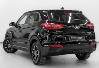 Подержанный автомобиль Hyundai Creta 2017 года (7 фото)