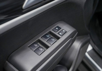 Подержанный автомобиль DongFeng AX7 2018 года (25 фото)