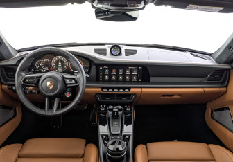 Новый Porsche 911 Coupe 2025 (13 фото)