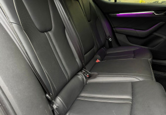 Подержанный автомобиль Skoda Octavia Liftback 2024 года (11 фото)