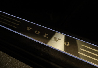 Подержанный автомобиль Volvo XC90 2019 года (11 фото)