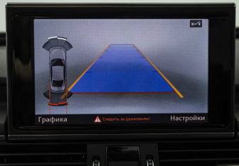 Подержанный автомобиль Audi A6 Sedan 2016 года (18 фото)