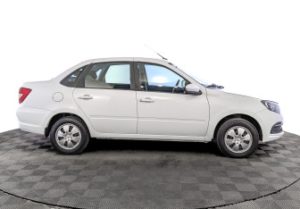 Подержанный автомобиль LADA (ВАЗ) Granta Sedan 2022 года (4 фото)