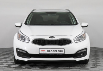 Подержанный автомобиль Kia Ceed Wagon 2018 года (2 фото)