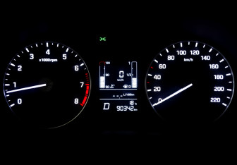 Подержанный автомобиль Hyundai Creta 2019 года (13 фото)