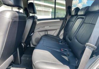 Подержанный автомобиль Mitsubishi Pajero Sport 2013 года (10 фото)