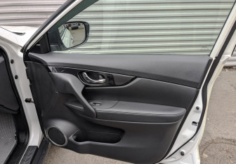 Подержанный автомобиль Nissan X-Trail 2020 года (25 фото)