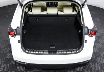 Подержанный автомобиль Lexus NX 2017 года (10 фото)