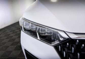 Подержанный автомобиль FAW Bestune T77 2022 года (18 фото)