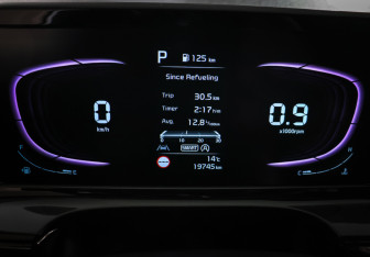 Подержанный автомобиль Kia Seltos 2025 года (16 фото)