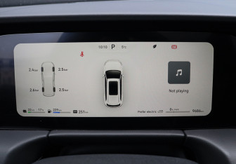 Подержанный автомобиль AITO M7 2023 года (34 фото)